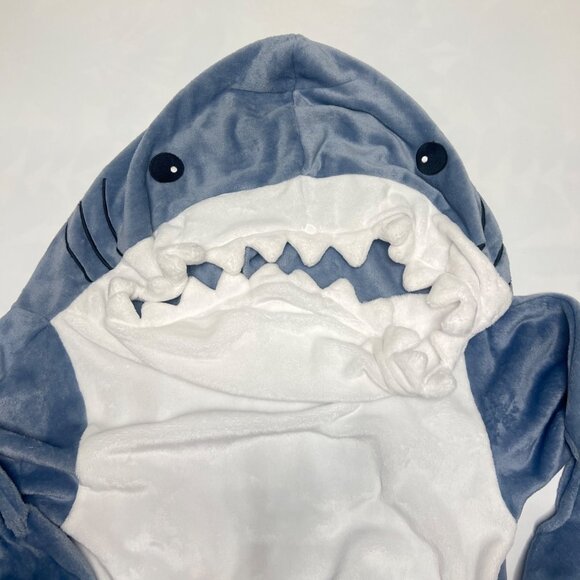 Shark Hoodie Costume Wearable Blanket Size Kids Medium - Picture 3 of 10
